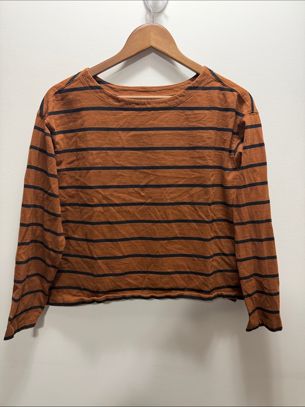 Old Navy Brown and Black Striped Long Sleeve Top Size M 20.5x21
